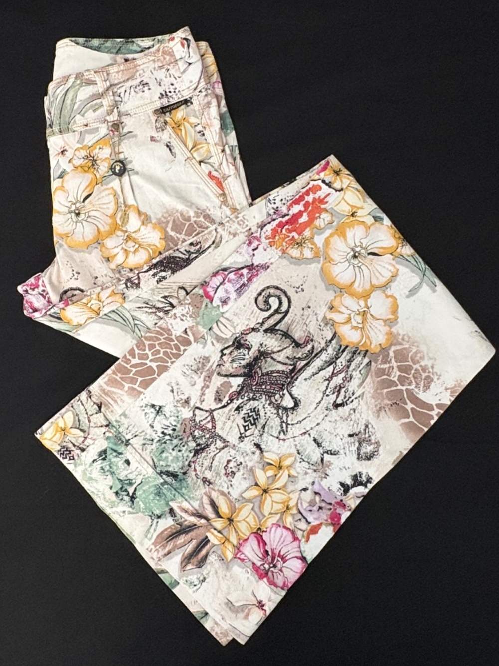 Wonen's Cappopera Flowered Print Jeans 32 US